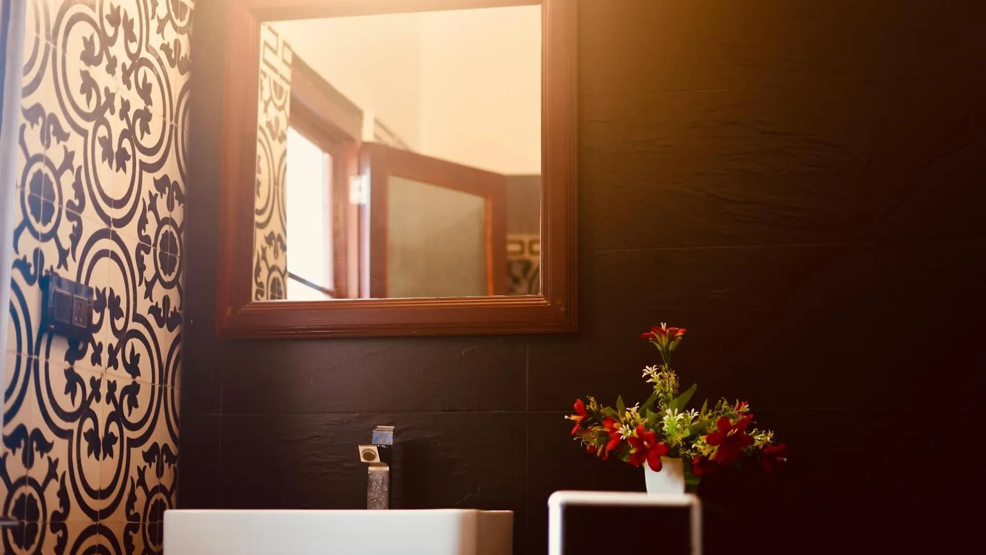 Bed & Breakfast Kesaviyam Unique Ocean View Luxury Suites Vicinity Kovalam Light House